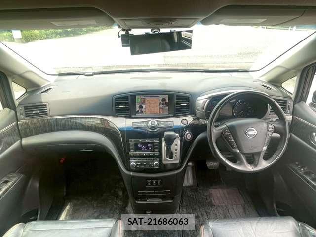 Nissan ELGRAND 2014-08 8055206-2