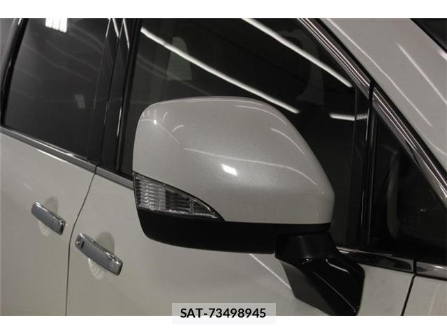 Nissan ELGRAND 2023-06 8055900-9
