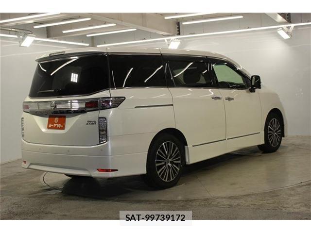 Nissan ELGRAND 2025-02 8055903-4