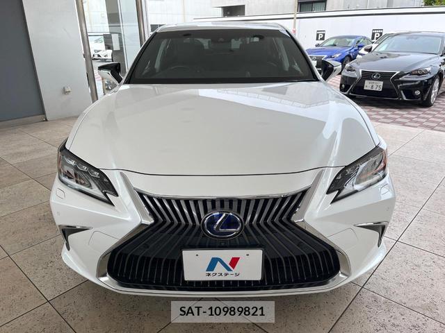 Lexus ES 2019-12 8055437-13