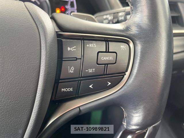 Lexus ES 2019-12 8055437-6