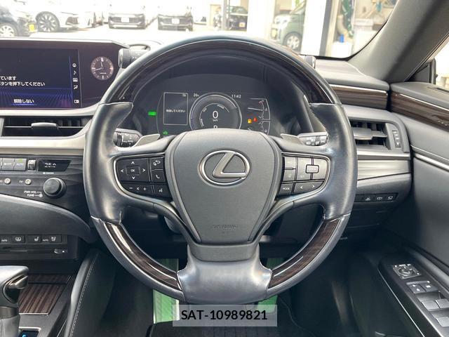 Lexus ES 2019-12 8055437-8