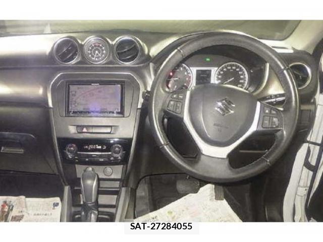 Suzuki ESCUDO 2016-06 8054777-2