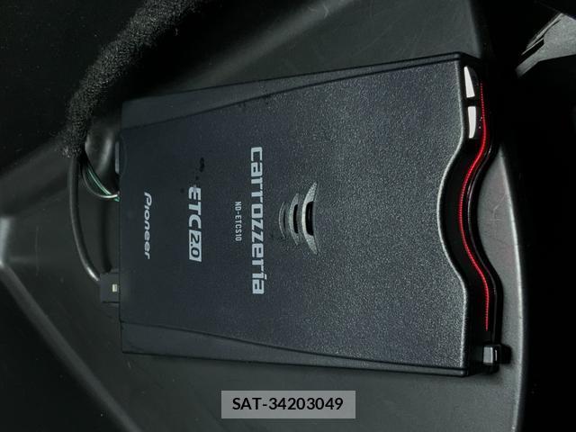 Suzuki ESCUDO 2015-09 8055540-19