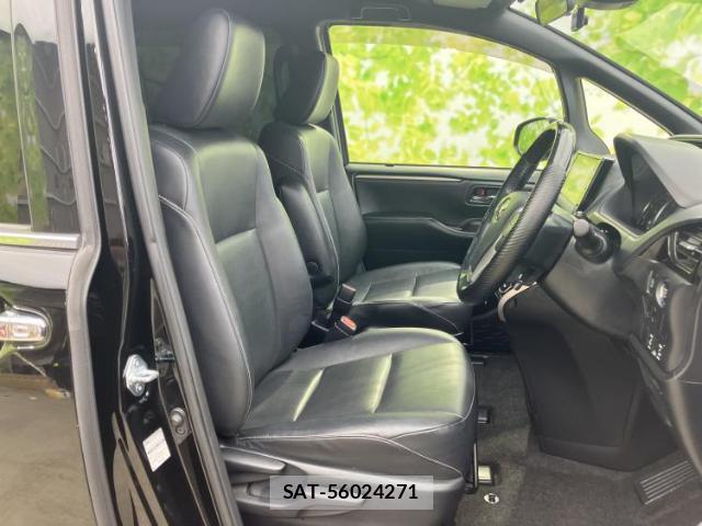 Toyota ESQUIRE 2016-04 8053525-3