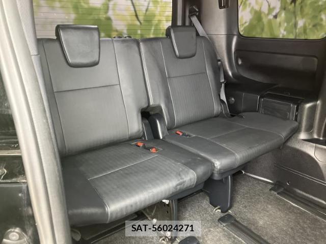 Toyota ESQUIRE 2016-04 8053525-5