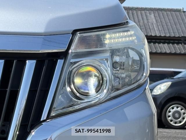 Toyota ESQUIRE 2015-04 8054151-14