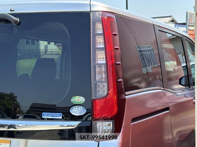 Toyota ESQUIRE 2015-04 8054151-16