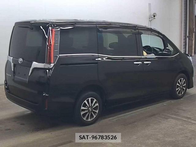 Toyota ESQUIRE 2019 8054657-1