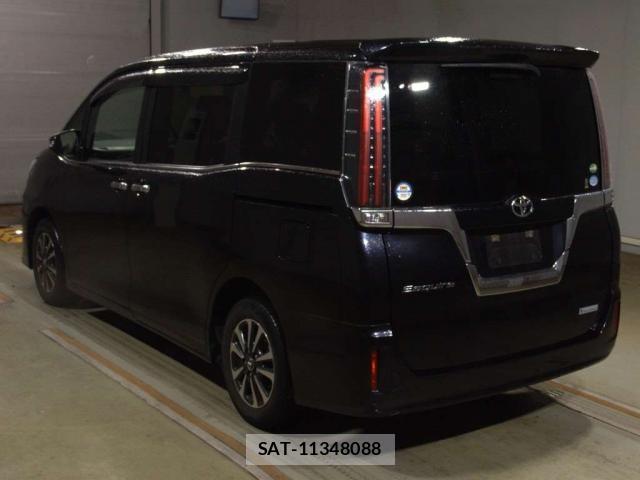 Toyota ESQUIRE 2018-02 8055562-1