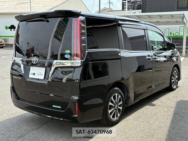 Toyota ESQUIRE 2018-06 8055620-12