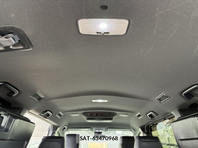 Toyota ESQUIRE 2018-06 8055620-15