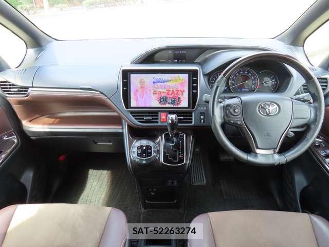 Toyota ESQUIRE 2018-01 8055949-1