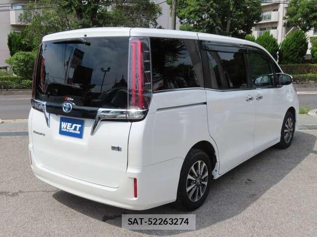 Toyota ESQUIRE 2018-01 8055949-10