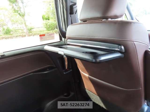 Toyota ESQUIRE 2018-01 8055949-18