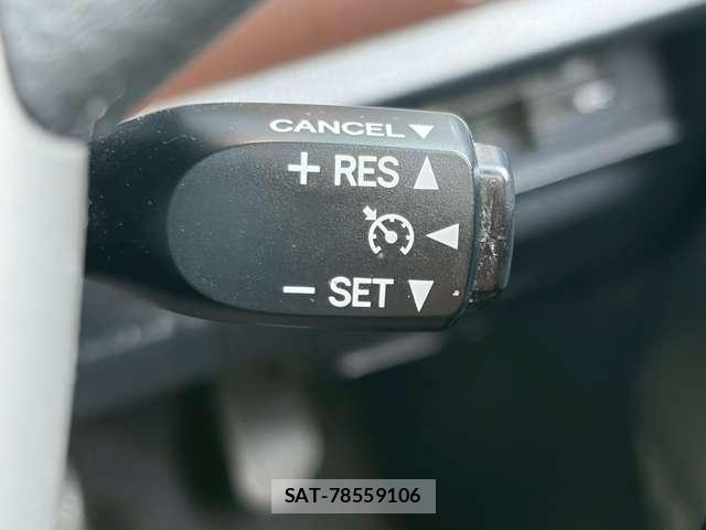Toyota ESQUIRE 2014-12 8055960-9