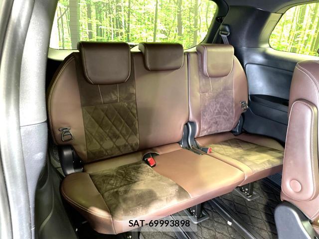 Toyota ESTIMA 2017-04 8054165-13