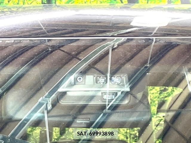 Toyota ESTIMA 2017-04 8054165-5