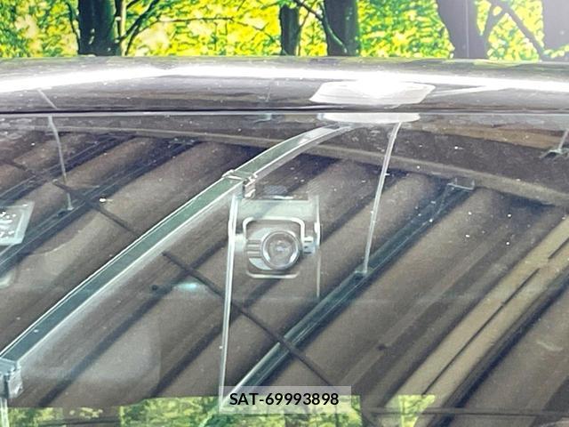 Toyota ESTIMA 2017-04 8054165-6