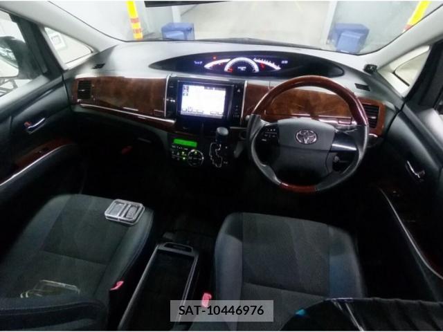 Toyota ESTIMA 2016 8055128-2