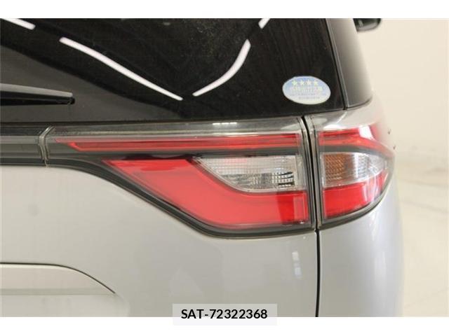 Toyota ESTIMA 2017-06 8055888-17