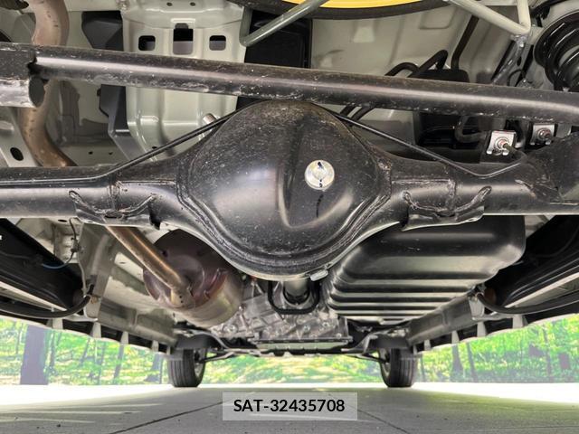 Suzuki EVERY WAGON 2025-08 8053647-18