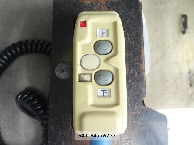Suzuki EVERY WAGON 2013-10 8054432-4