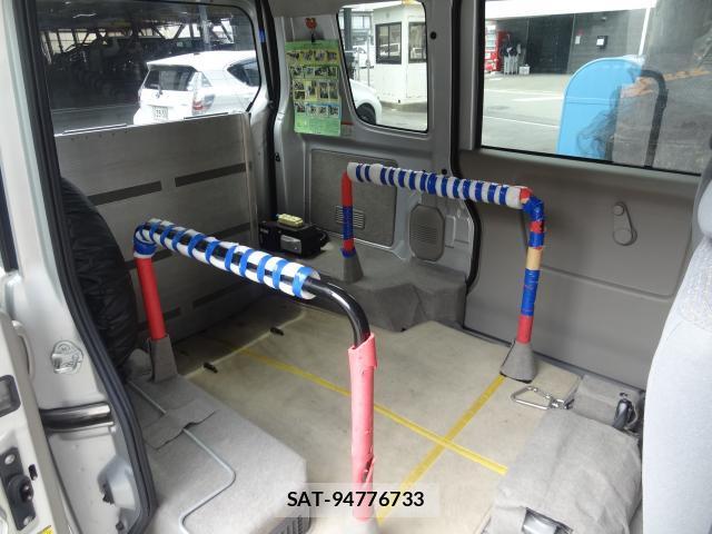 Suzuki EVERY WAGON 2013-10 8054432-6