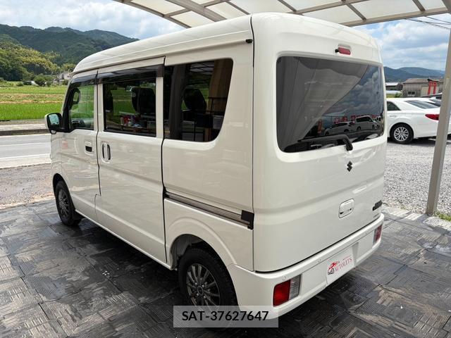 Suzuki EVERY 2024-05 8053571-1