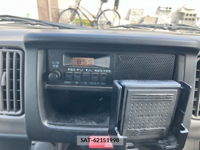 Suzuki EVERY 2016-02 8054015-11
