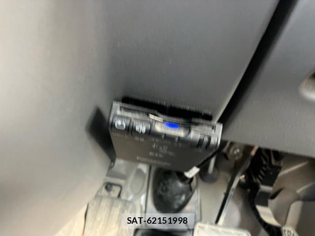 Suzuki EVERY 2016-02 8054015-15