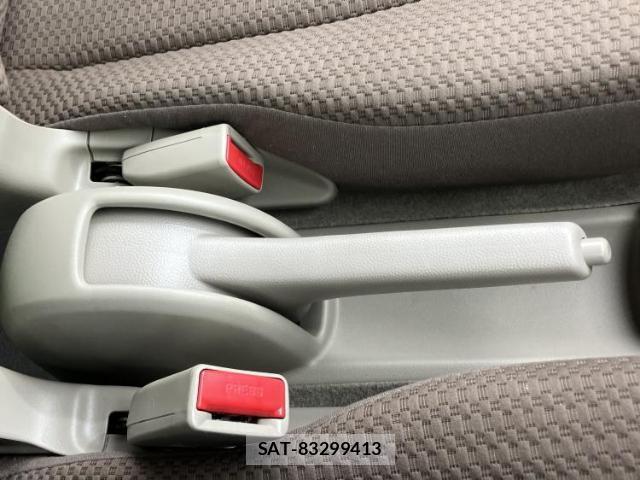 Suzuki EVERY 2022-11 8054265-16