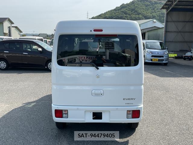 Suzuki EVERY 2026-07 8054374-1