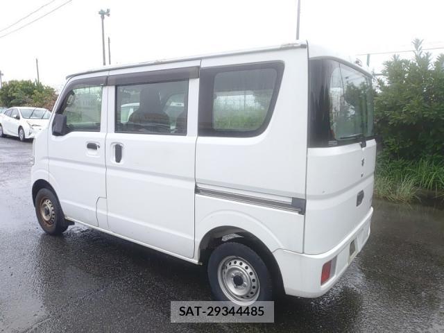 Suzuki EVERY 2016-07 8055300-4