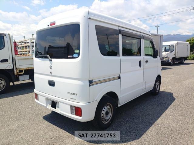 Suzuki EVERY 2016-06 8055301-2