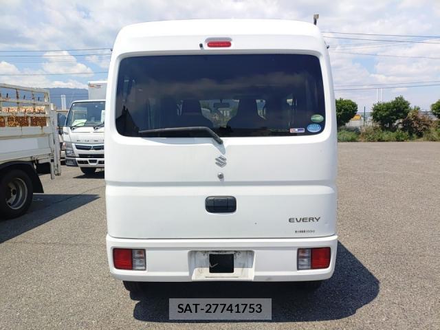 Suzuki EVERY 2016-06 8055301-3