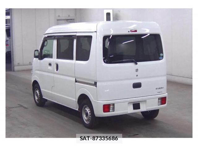 Suzuki EVERY 2016-02 8055334-1