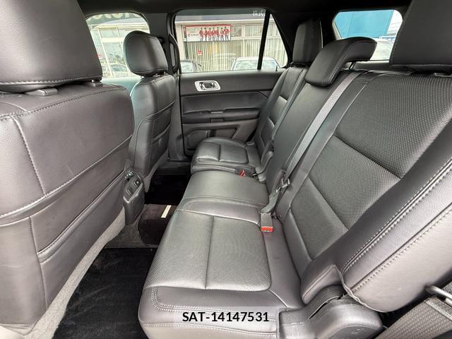 Ford EXPLORER 2013-10 8054882-5