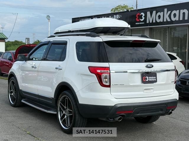 Ford EXPLORER 2013-10 8054882-9