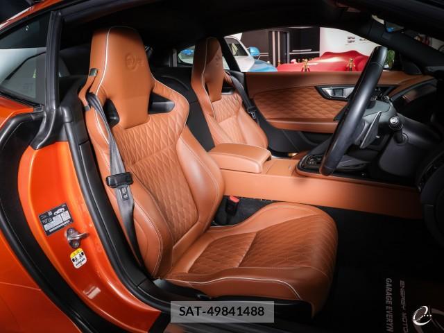 Jaguar F-TYPE 2016-11 8055364-2
