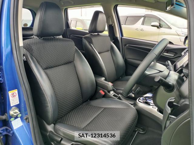 Honda FIT HYBRID 2014-08 8054206-11