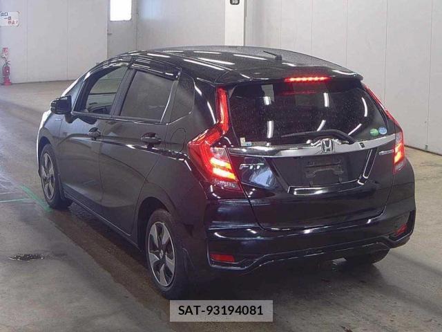 Honda FIT HYBRID 2017-06 8054641-4