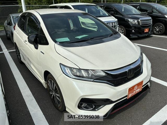 Honda FIT HYBRID 2018-05 8054856-0