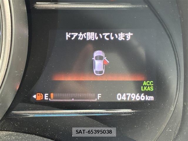 Honda FIT HYBRID 2018-05 8054856-2