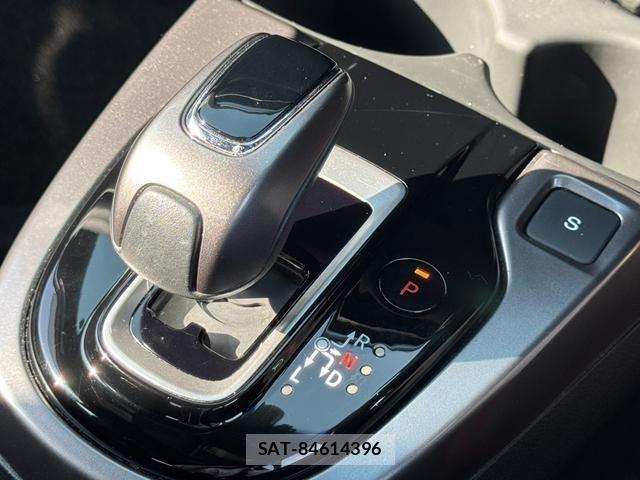 Honda FIT HYBRID 2017-06 8055432-19