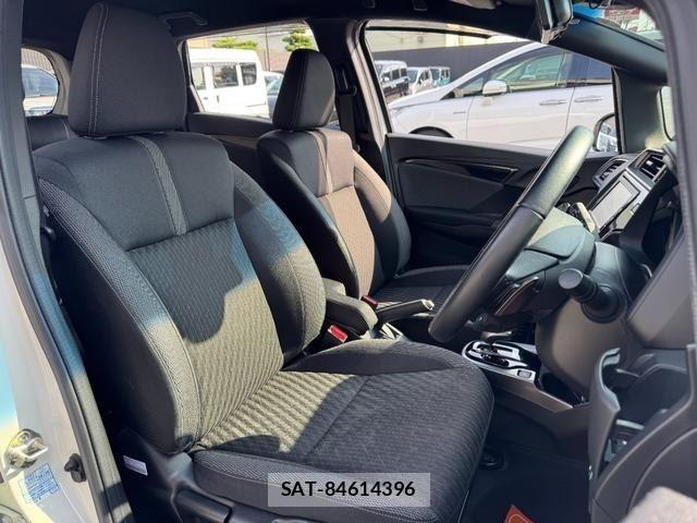 Honda FIT HYBRID 2017-06 8055432-8