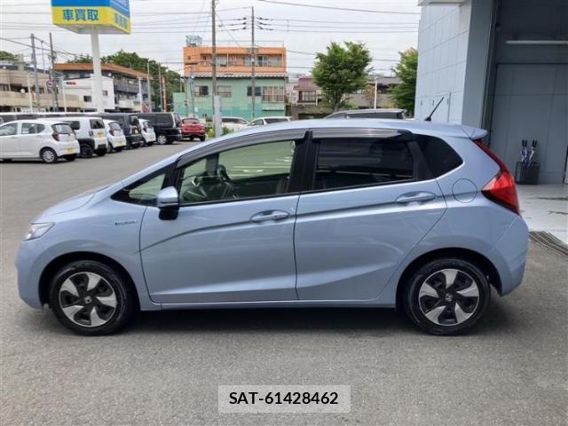Honda FIT HYBRID 2016-08 8056093-1