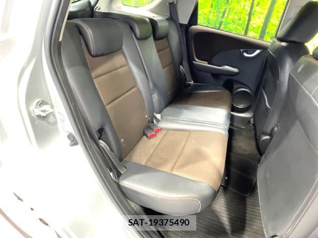 Honda FIT SHUTTLE HYBRID 2012-02 8054171-8