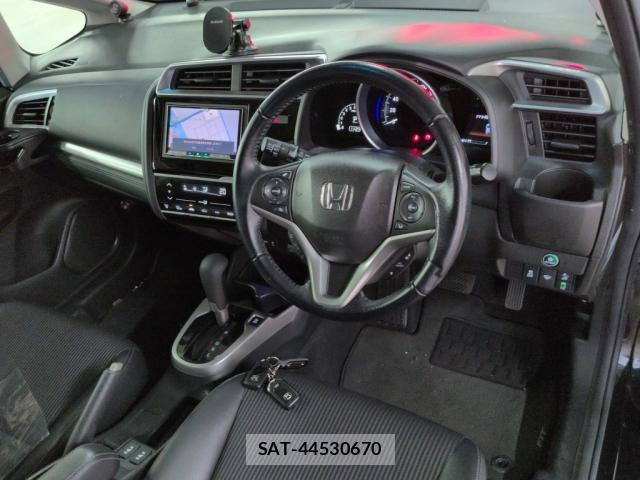 Honda FIT 2017-09 8054735-2