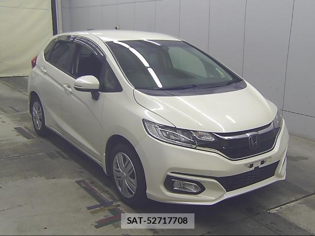 Honda FIT 2017-06 8055397-5